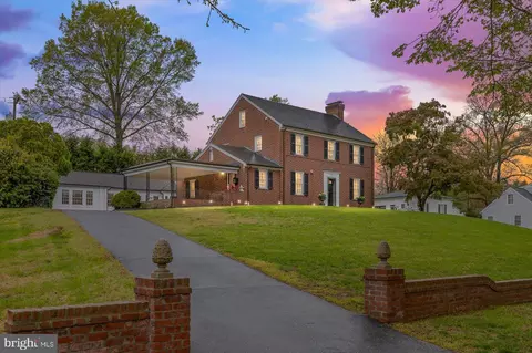 1702 Franklin St, Fredericksburg, VA 22401