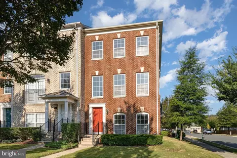 1100 Hampton St, Fredericksburg, VA 22401