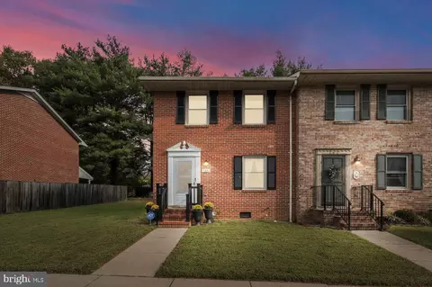 160 Farrell Ln, Fredericksburg, VA 22401