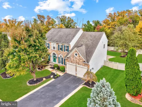 1019 E Kensington Cir, Fredericksburg, VA 22401