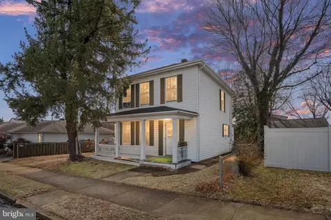 2510 Charles St, Fredericksburg, VA 22401