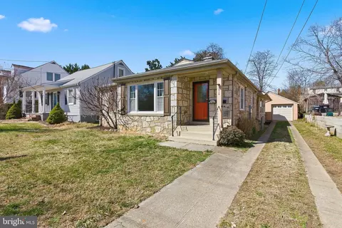 1315 Payne St, Fredericksburg, VA 22401