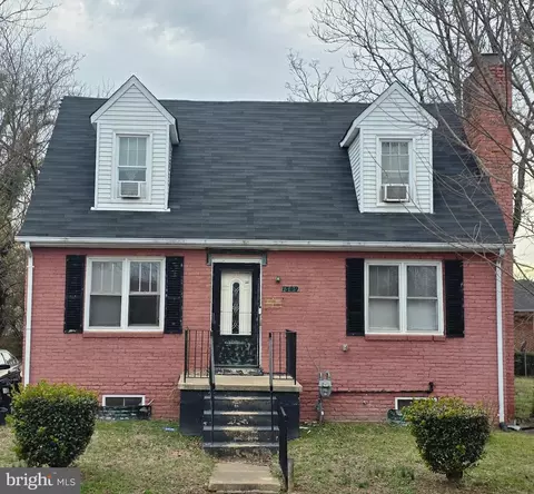 1309 King St, Fredericksburg, VA 22401