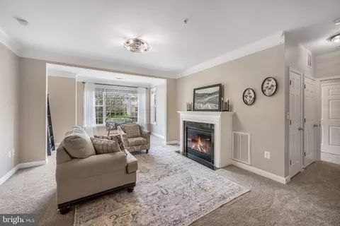 701 203 Cobblestone Blvd #203, Fredericksburg, VA 22401