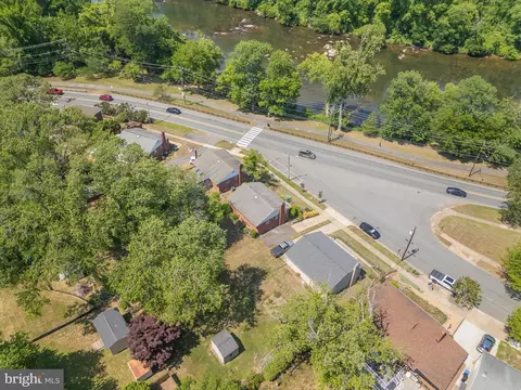 3204 Linden Ave, Fredericksburg, VA 22401