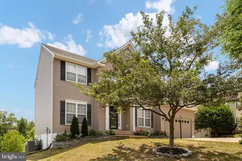 1004 Black Oak Ct, Fredericksburg, VA 22401