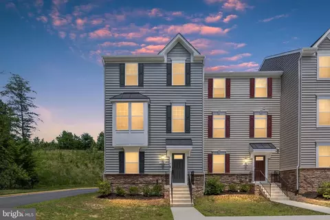 1118 Dovetail Cir, Fredericksburg, VA 22401