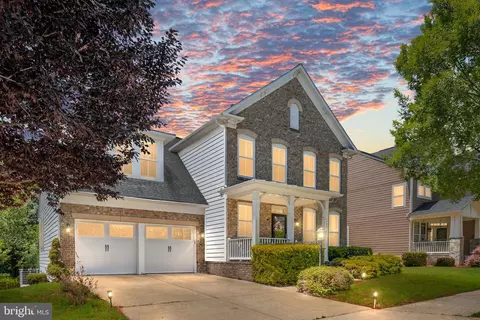 1100 Austin Dr, Fredericksburg, VA 22401