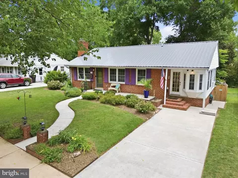 3203 Normandy Ave, Fredericksburg, VA 22401