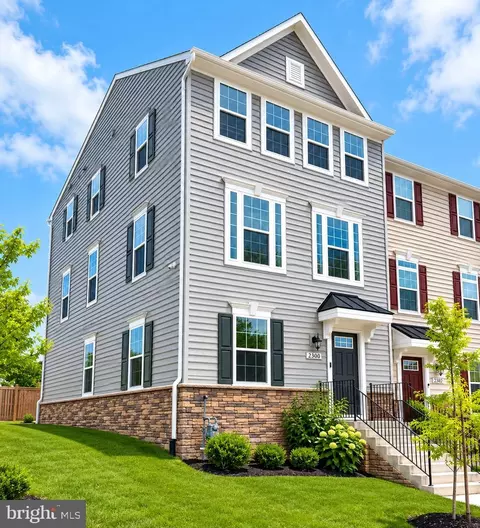 2300 Emerson Ln, Fredericksburg, VA 22401