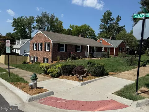 1329 Brent St, Fredericksburg, VA 22401
