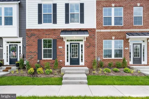 424 Germania St, Fredericksburg, VA 22401