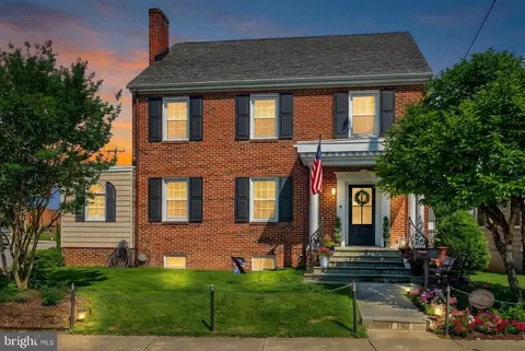 2109 Fall Hill Ave, Fredericksburg, VA 22401