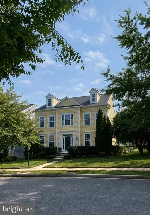 1114 Innis Dr, Fredericksburg, VA 22401