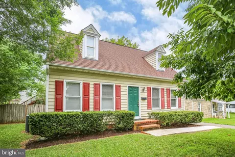 1002 Stafford Ave, Fredericksburg, VA 22401