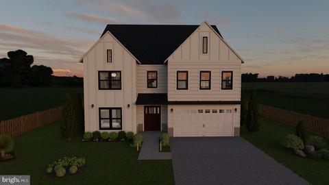 10827 Woodland Dr, Fairfax, VA 22030