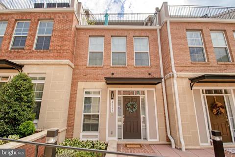 4023 East St, Fairfax, VA 22030