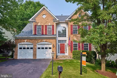 4335 Chancery Park Dr, Fairfax, VA 22030
