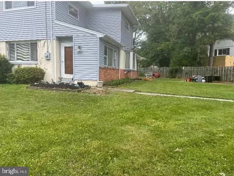 10701 Ashby Pl, Fairfax, VA 22030