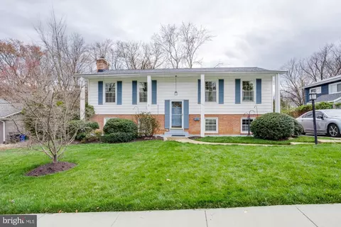3611 Old Post Rd, Fairfax, VA 22030
