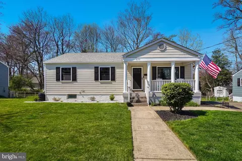 4106 Addison Rd, Fairfax, VA 22030