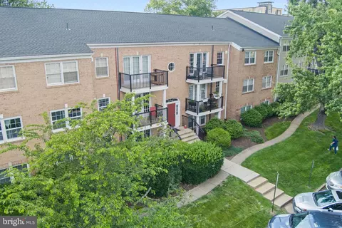 9475 Fairfax Blvd #202, Fairfax, VA 22031
