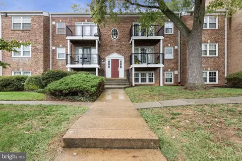 9477 Fairfax Blvd #102, Fairfax, VA 22031