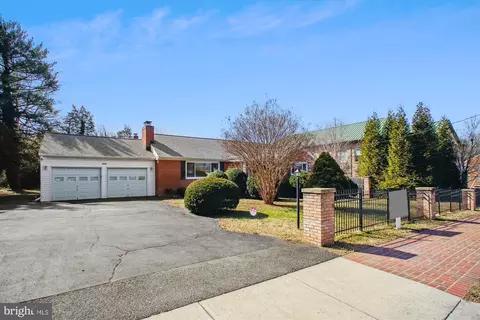 10607 Judicial Dr, Fairfax, VA 22030