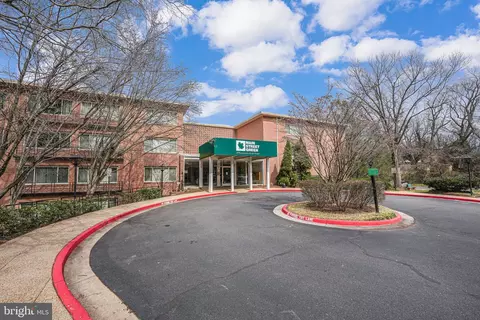 10570 Main St #120, Fairfax, VA 22030