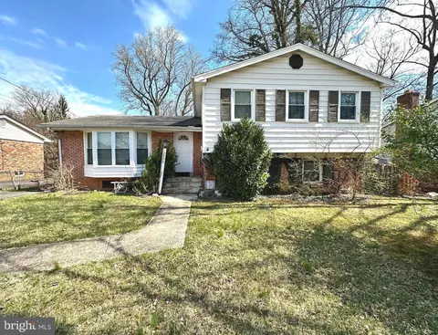 3506 Queen Anne Dr, Fairfax, VA 22030