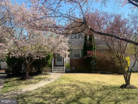 3113 Jessie Ct, Fairfax, VA 22030
