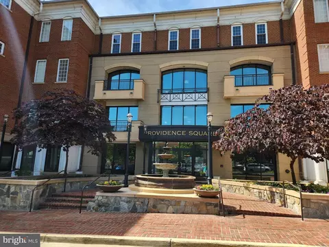 10328 Sager Ave #124, Fairfax, VA 22030