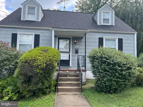 4023 Woodland Dr, Fairfax, VA 22030