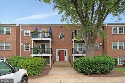 9451 Fairfax Blvd #102, Fairfax, VA 22031