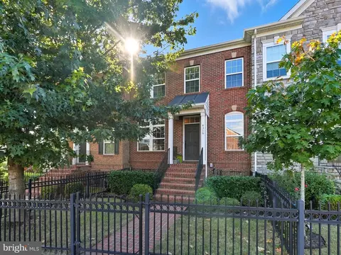 4316 Chain Bridge Rd, Fairfax, VA 22030