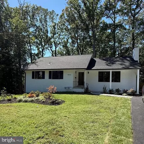 4202 Forest Ct, Fairfax, VA 22032