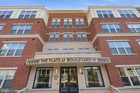 10755 Fairgrounds Dr #102, Fairfax, VA 22030