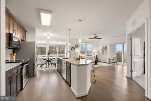9450 Silver King Ct #203, Fairfax, VA 22031
