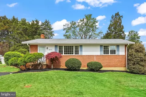 10230 Dale Dr, Fairfax, VA 22030