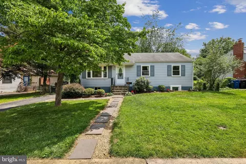 10217 Rodgers Rd, Fairfax, VA 22030