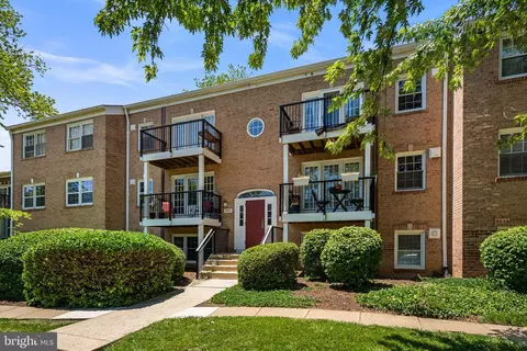 9475 Fairfax Blvd #102, Fairfax, VA 22031