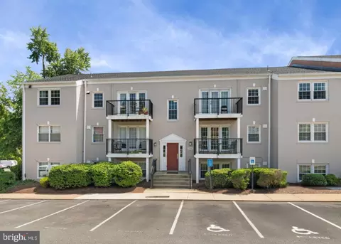 9445 Fairfax Blvd #102, Fairfax, VA 22031