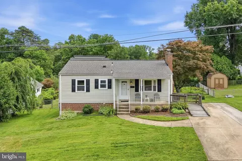 10011 Terry St, Fairfax, VA 22031