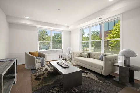 3985 Norton Pl #101, Fairfax, VA 22030