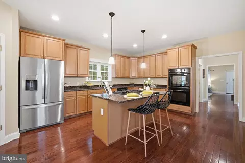 10802 Second St, Fairfax, VA 22030 photo 10