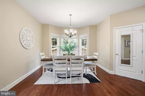 10802 Second St, Fairfax, VA 22030 photo 14