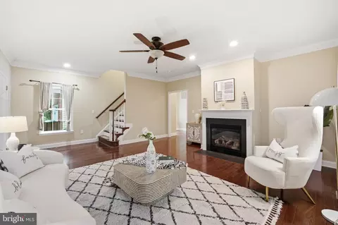 10802 Second St, Fairfax, VA 22030 photo 7