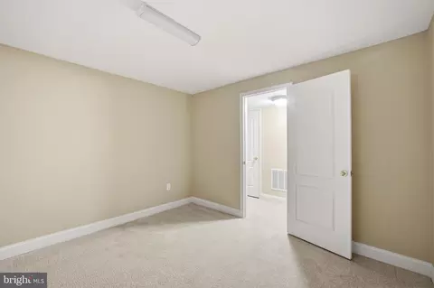 10802 Second St, Fairfax, VA 22030 photo 38