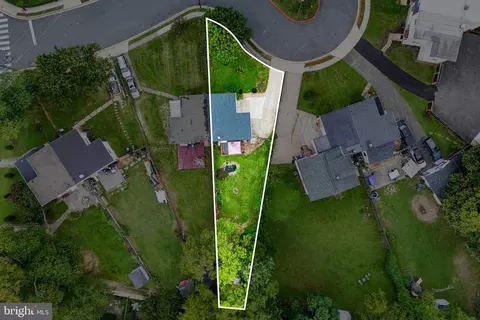 4230 Ardmore Pl, Fairfax, VA 22030