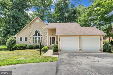 435 Cross Harbour Dr, Penhook, VA 24137